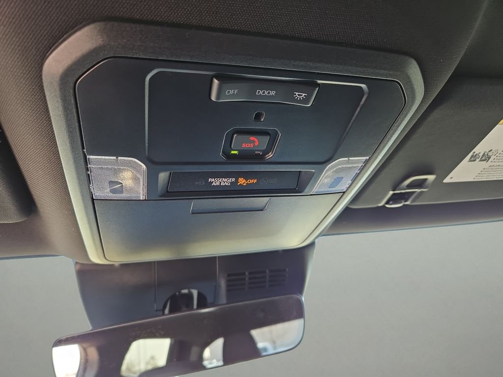 2025 Toyota Tacoma SR5 - Photo 21