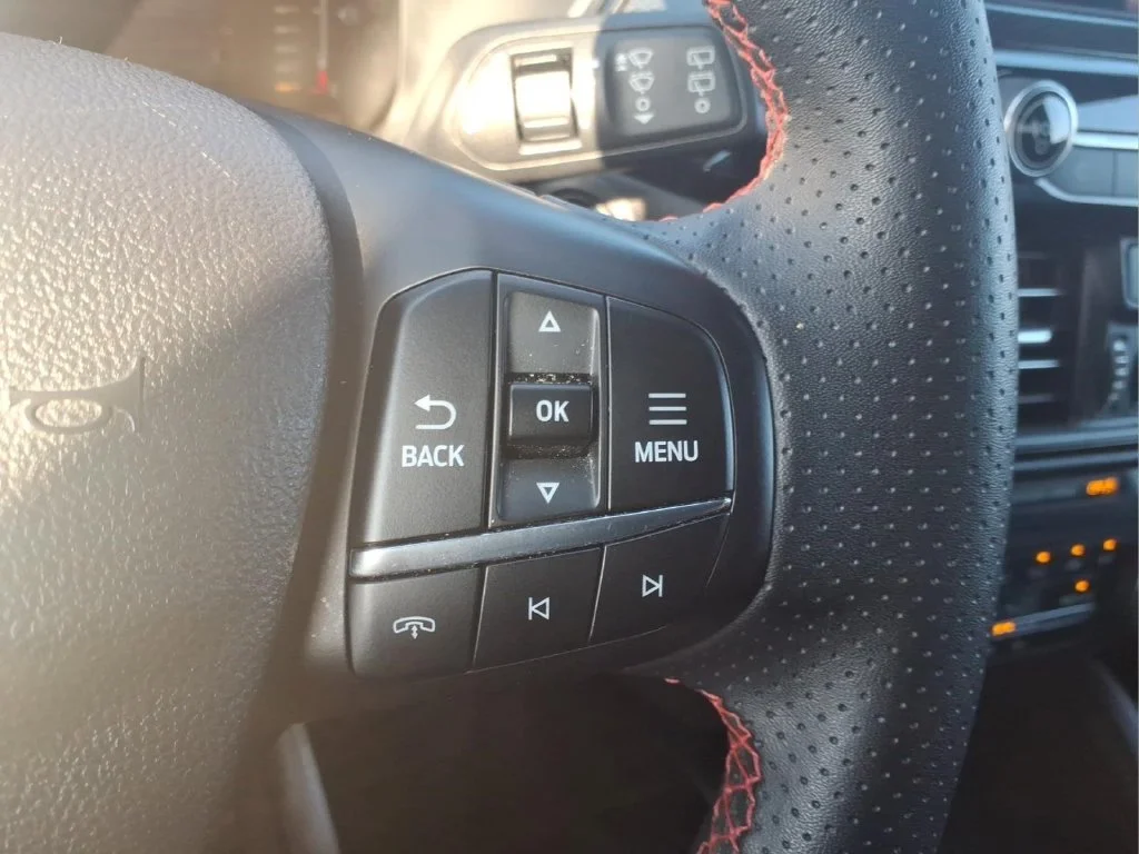 Used 2025 Silver Ford ST-Line image 25