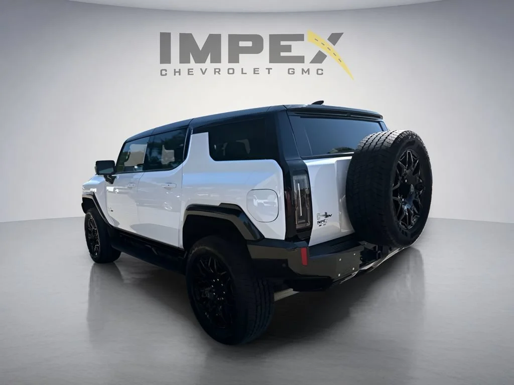 Used 2025 Interstellar White GMC 2X image 3
