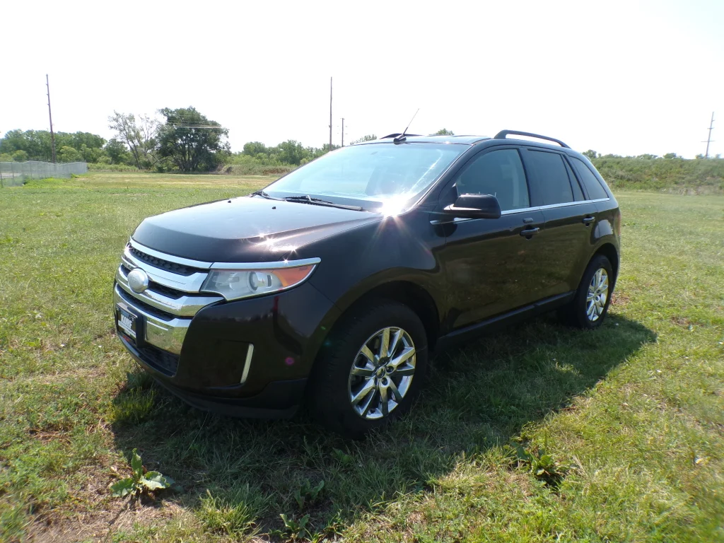 Used 2013 Kodiak Brown Metallic Ford Limited image 8