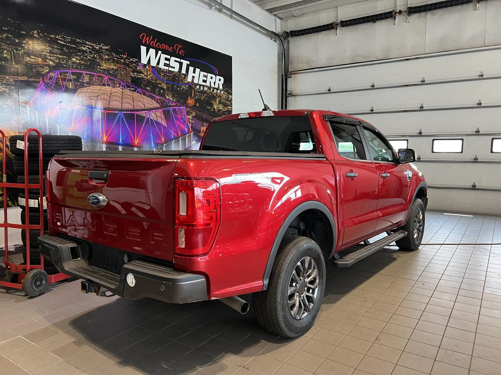 Used 2021 Rd Ford XL image 7