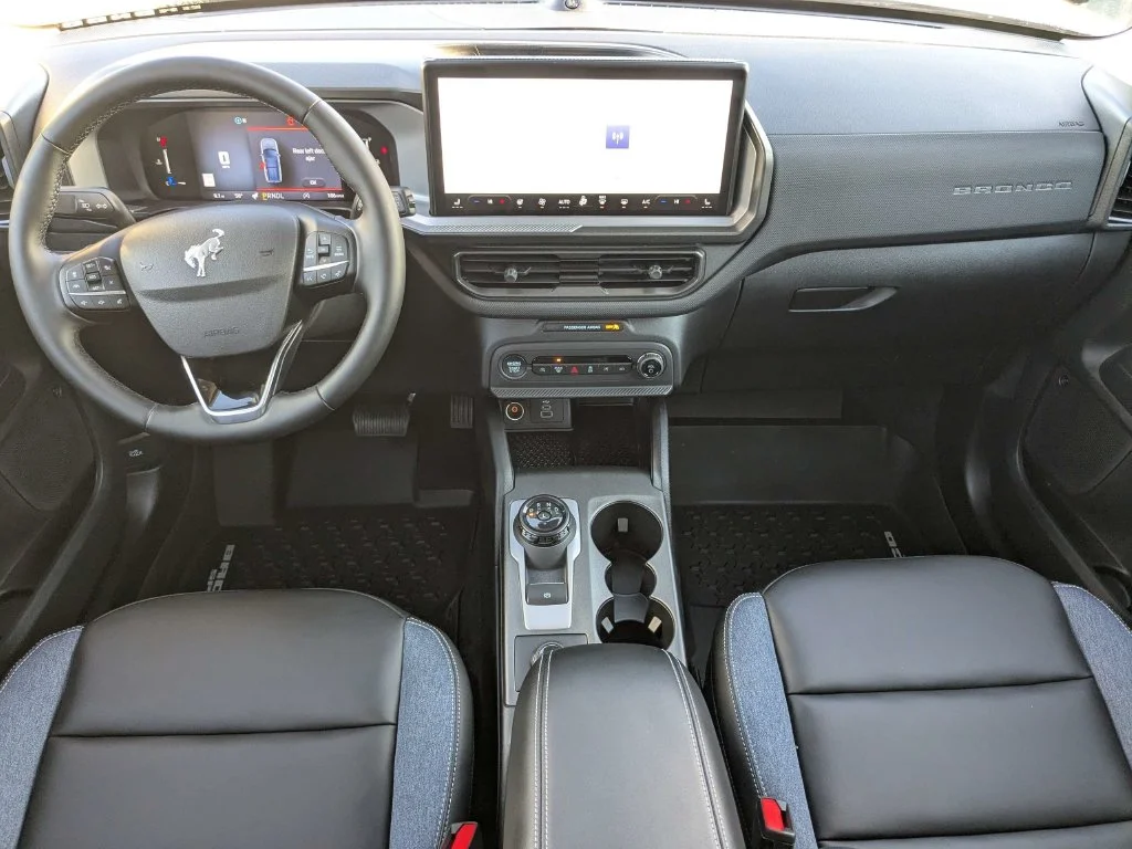 New 2026 Space White Metallic Ford Outer Banks® image 13
