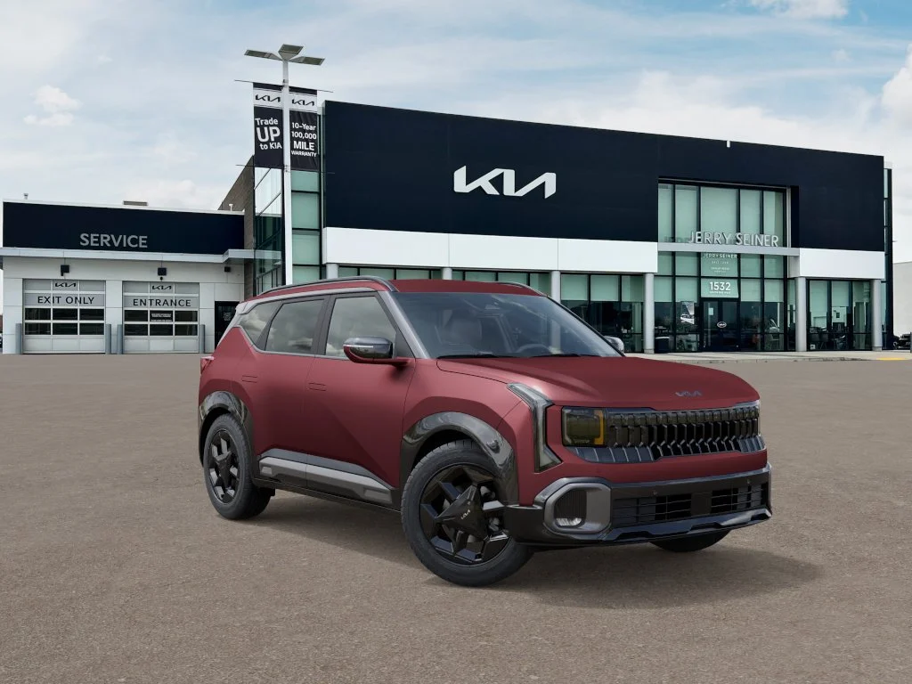 New 2027 Magma Red Matte Kia X-Line S image 8