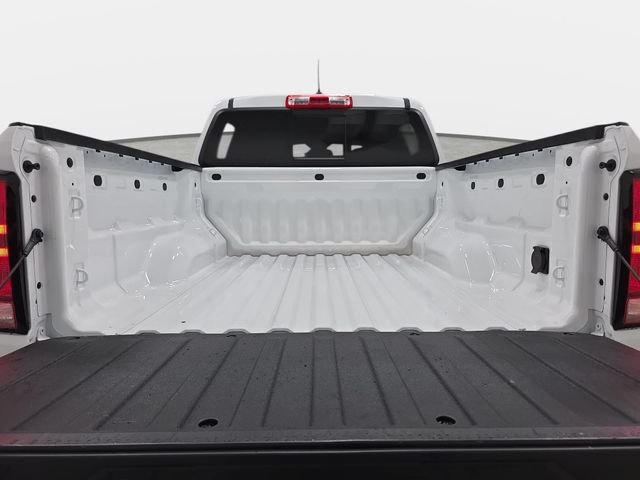 Used 2024 White Chevrolet Z71 image 32