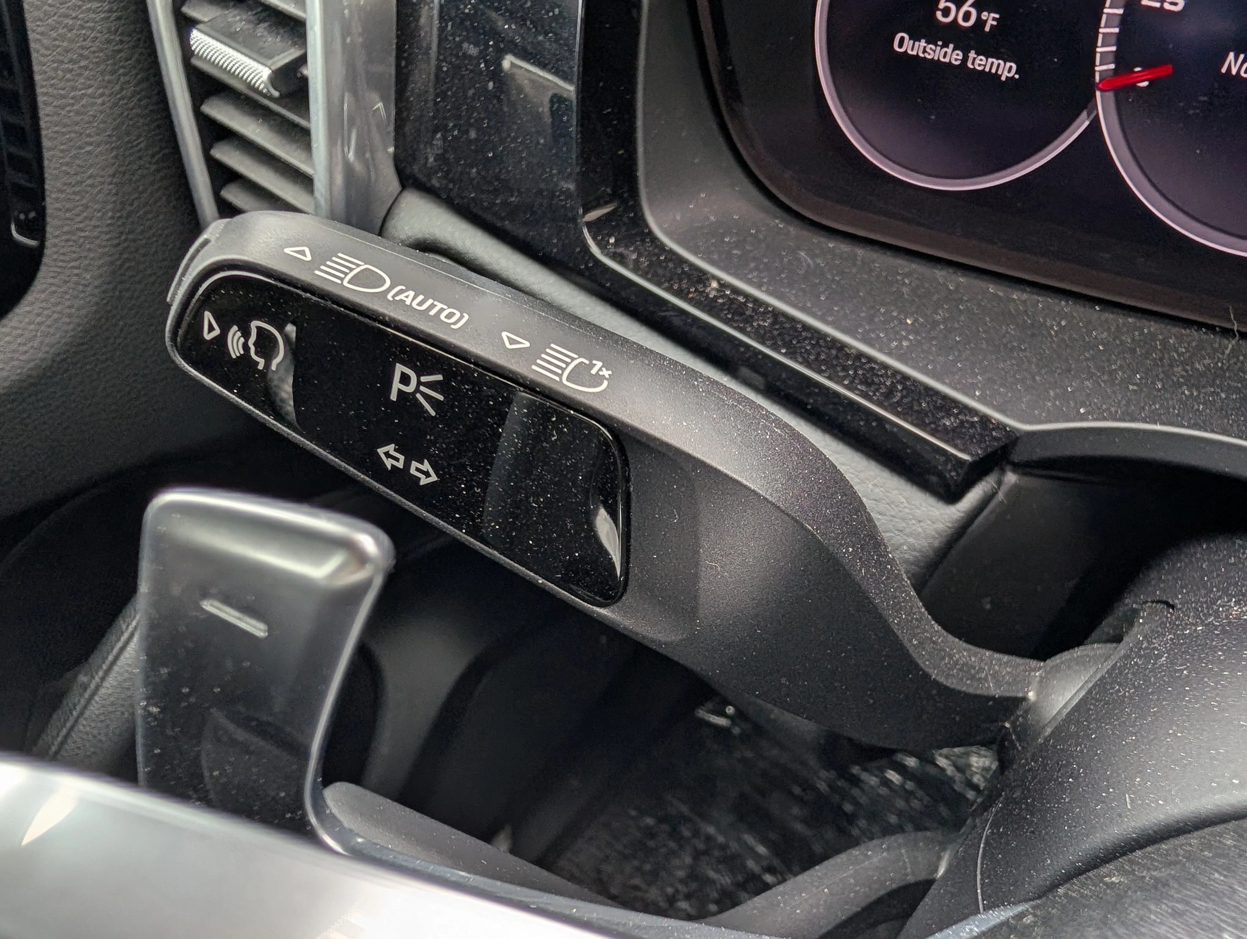 2022 Porsche Cayenne Platinum Edition - Photo 26
