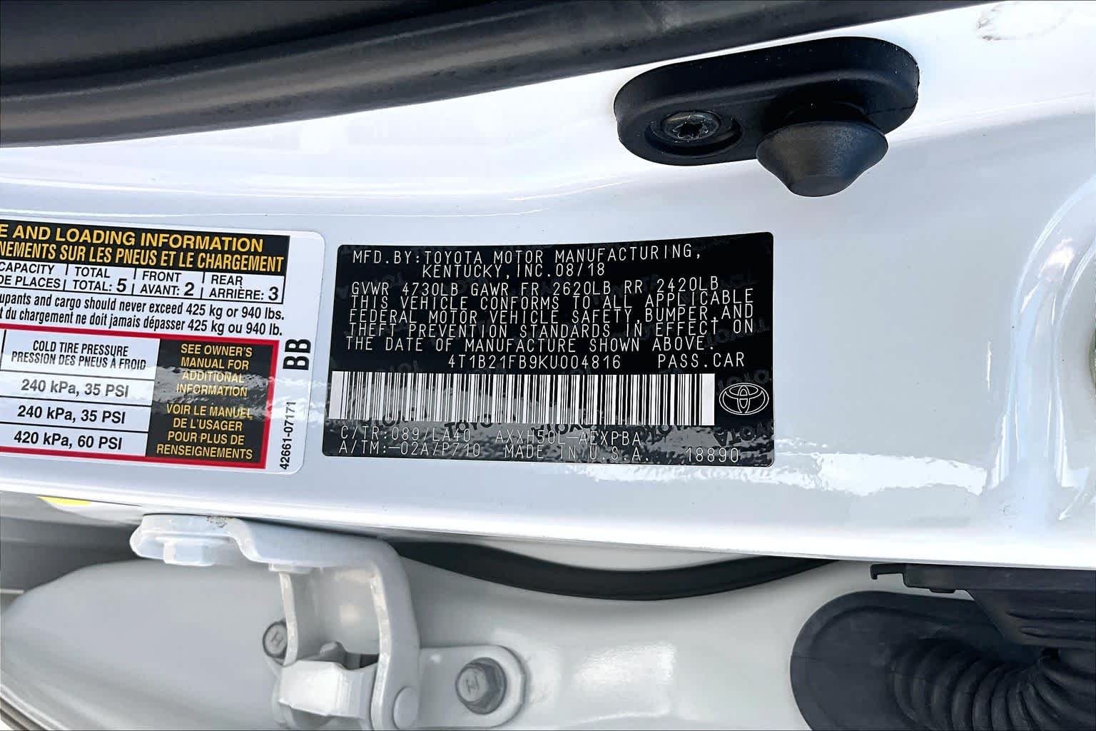 Used 2019 Wind Chill Pearl Toyota Hybrid Limited image 36