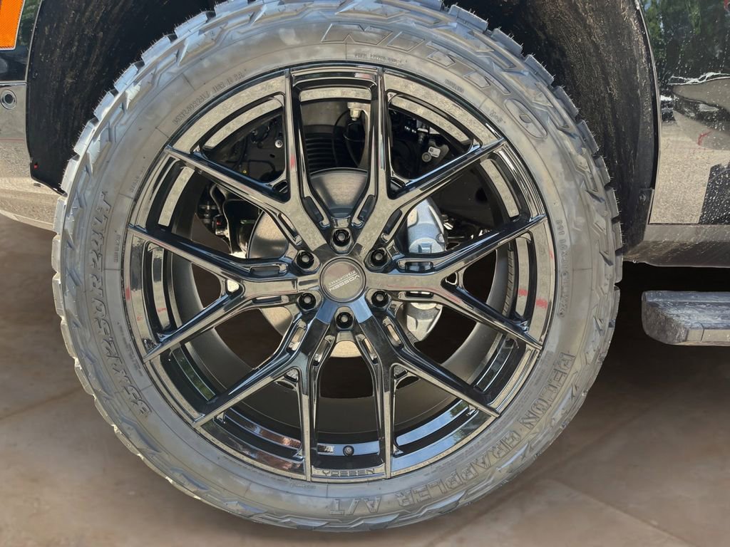 New 2026 Onyx Black GMC AT4 image 23