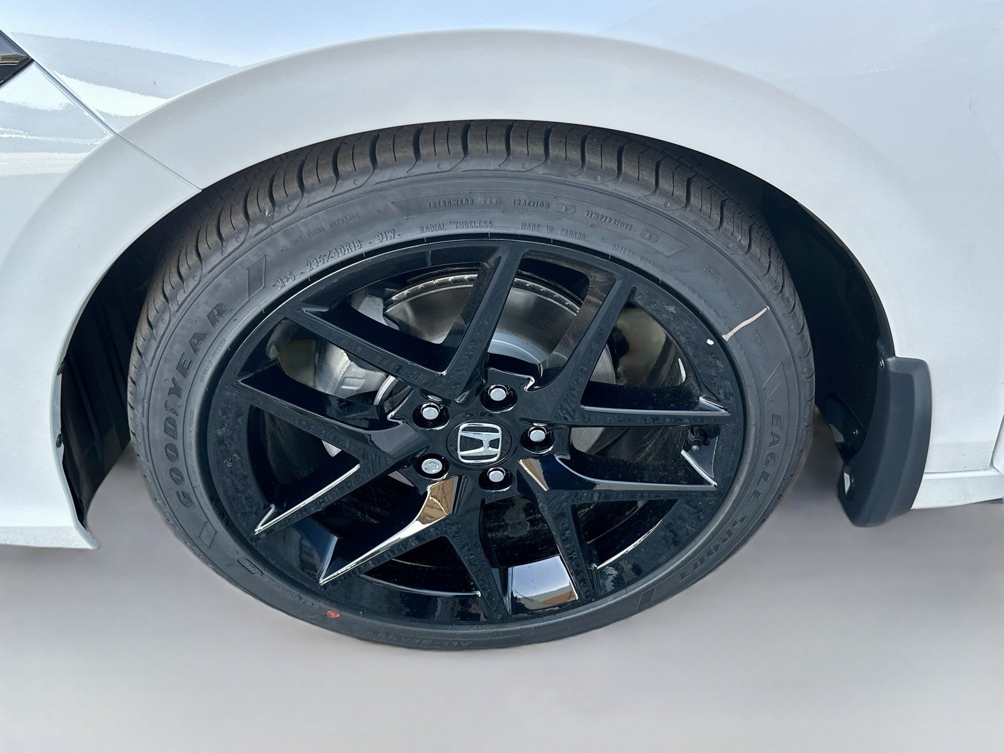 2026 Honda Civic Hatchback Sport - Photo 25