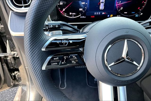 Used 2026 Gray Mercedes-Benz GLC 300 image 10