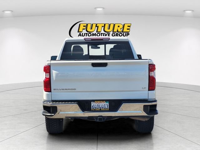 Used 2021 White Chevrolet LT image 8