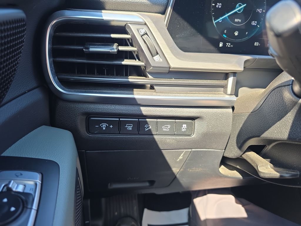 Used 2023 Black Kia SX-Prestige X-Pro image 25