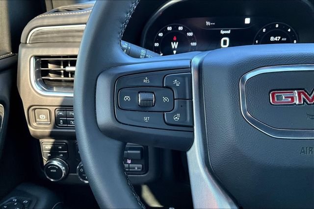 Used 2023 White GMC SLT image 11