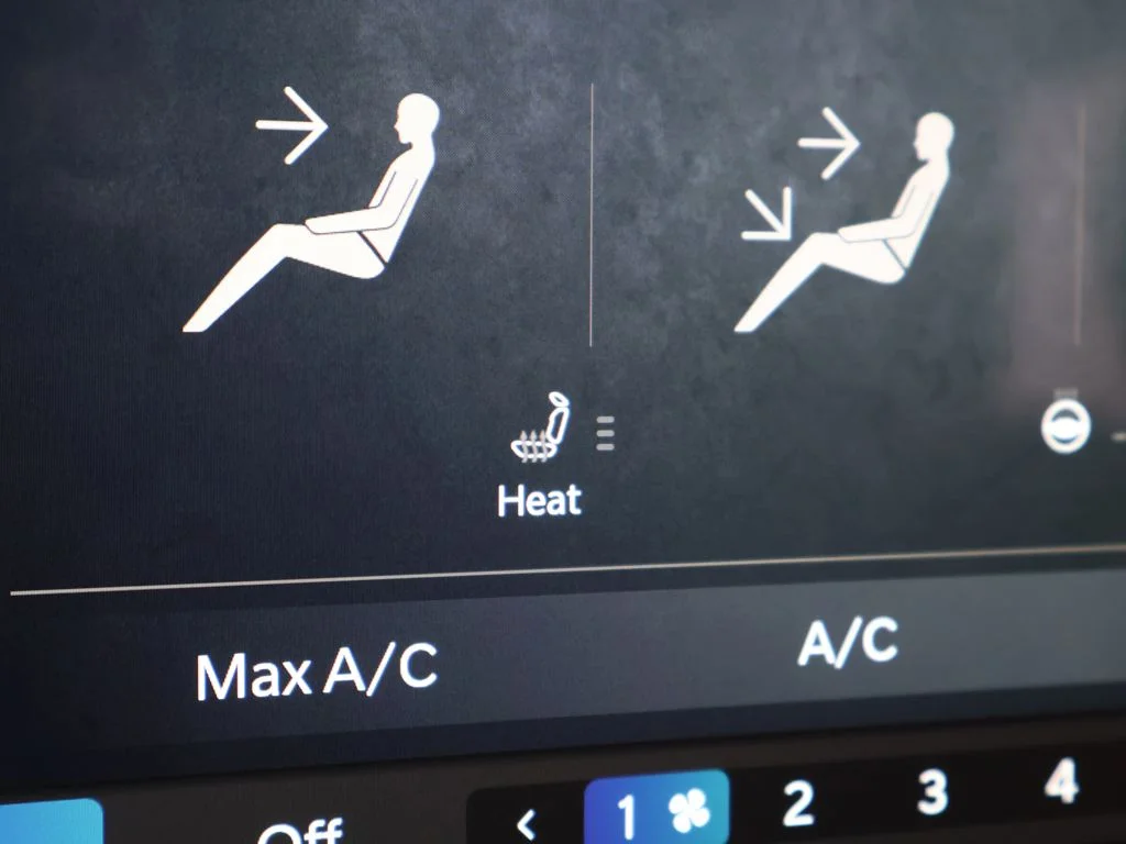 Used 2024 Black Jeep Rubicon X image 47