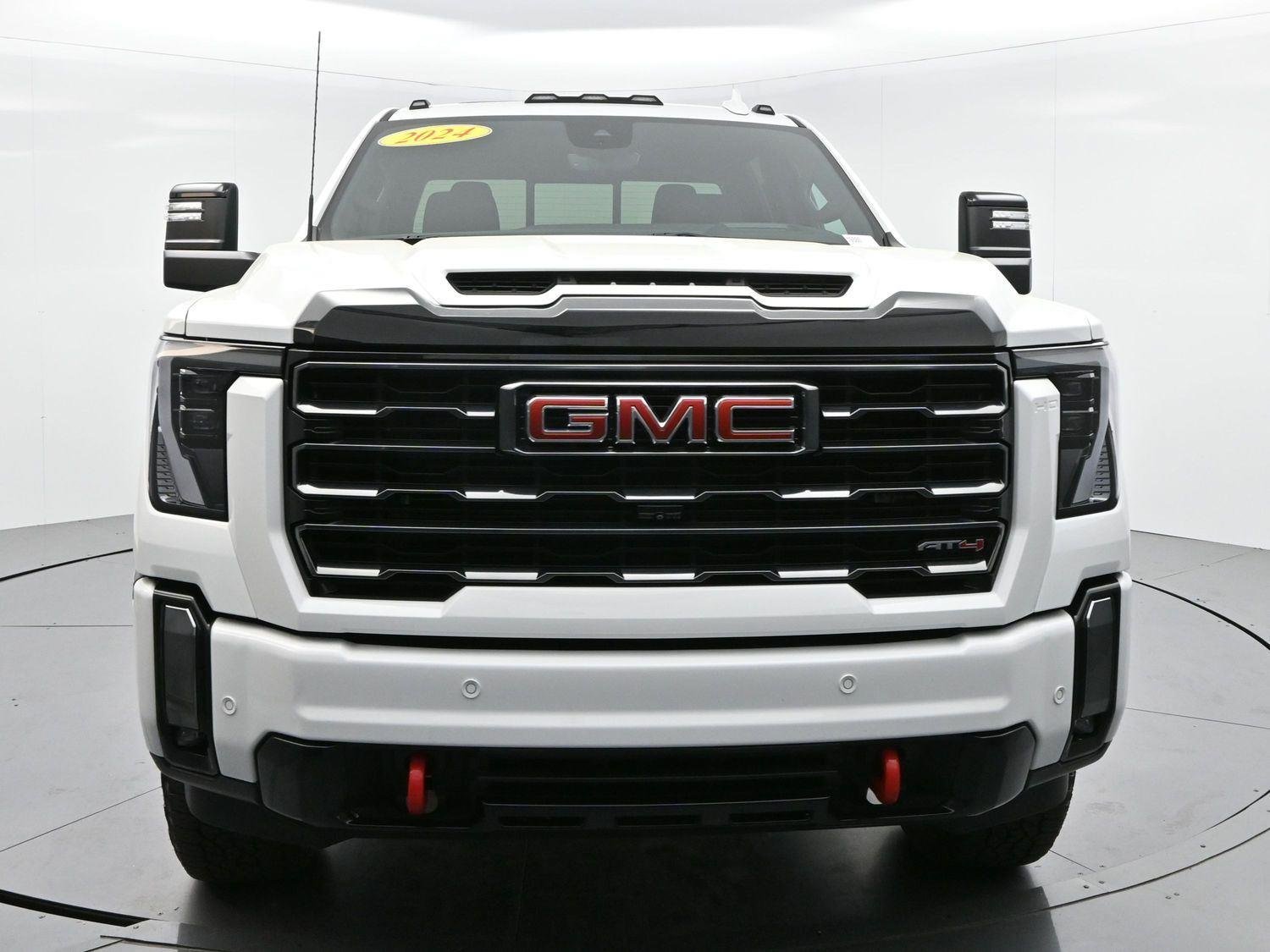 Used 2024 Summit White GMC AT4 image 2