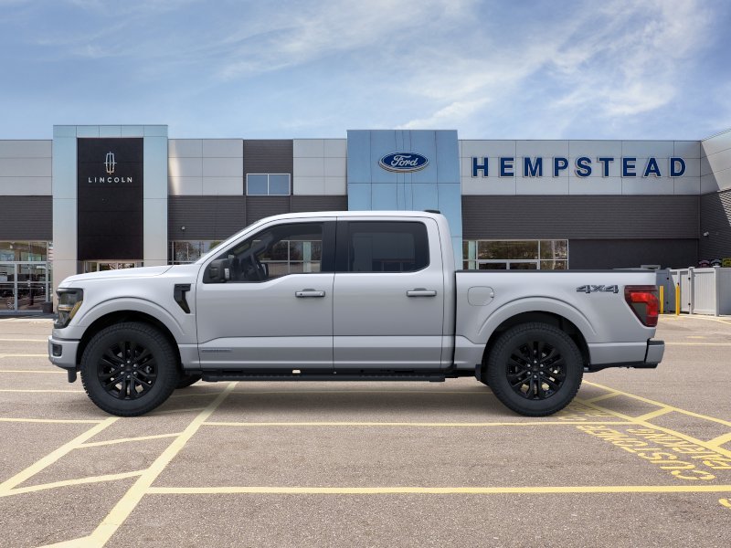 New 2026 Iconic Silver Metallic Ford XLT image 3