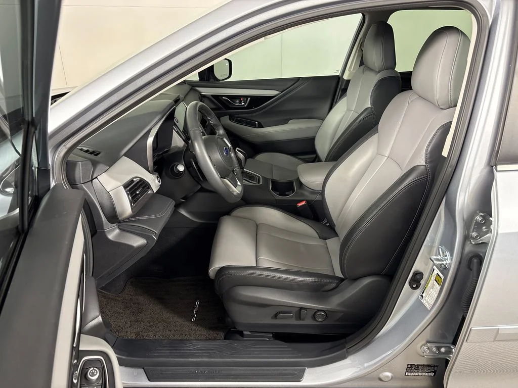 Certified Used 2025 Silver Subaru Limited image 27