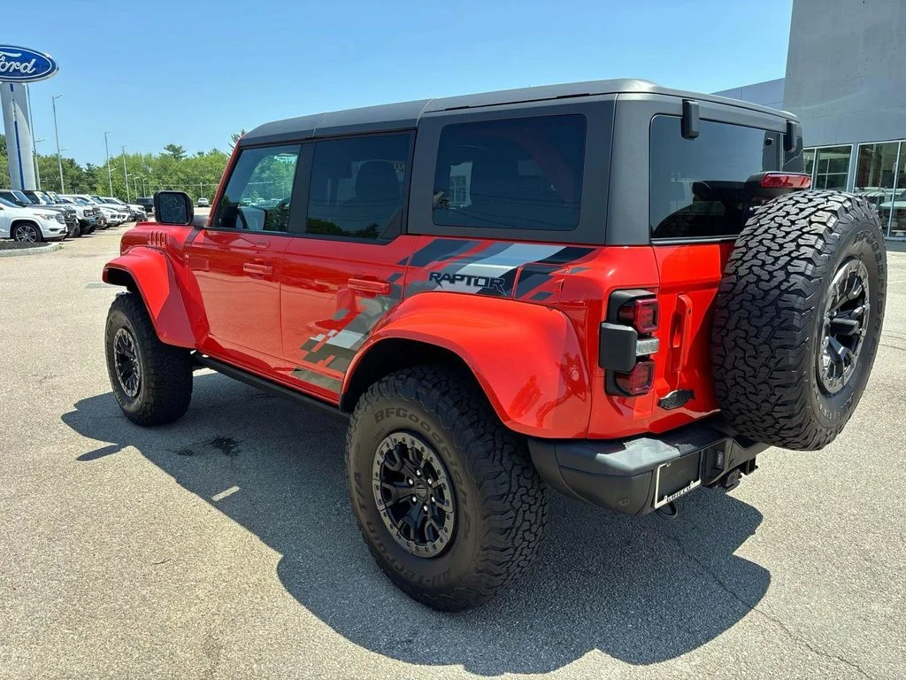 Used 2023 Orange Ford Raptor image 5