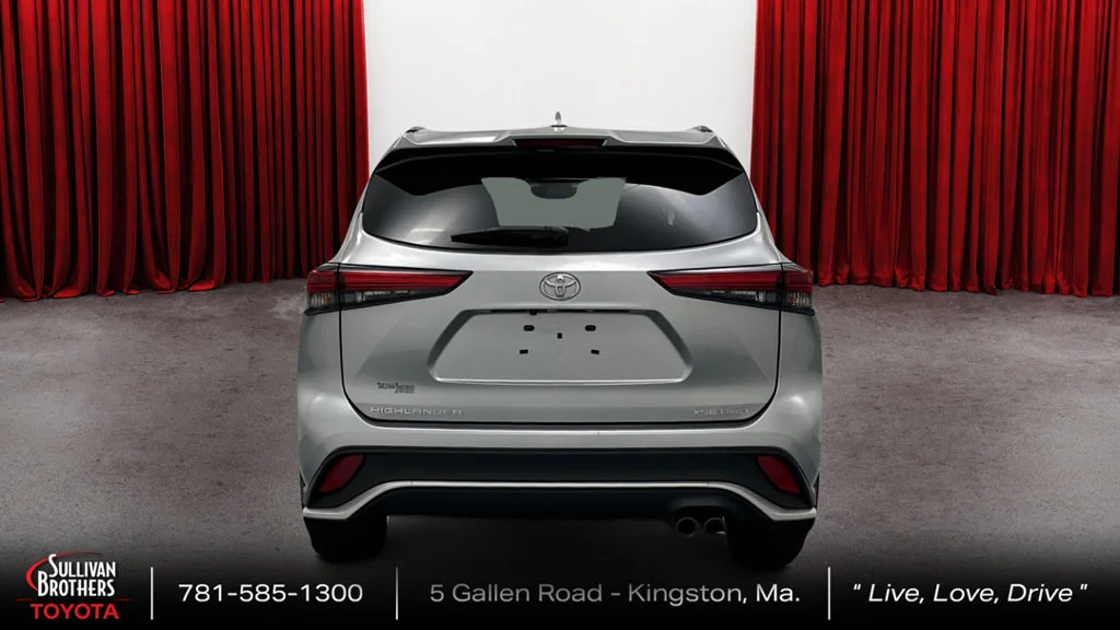Used 2023 Silver Toyota XSE image 6