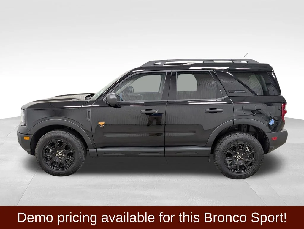 New 2026 Shadow Black Ford Badlands® image 1