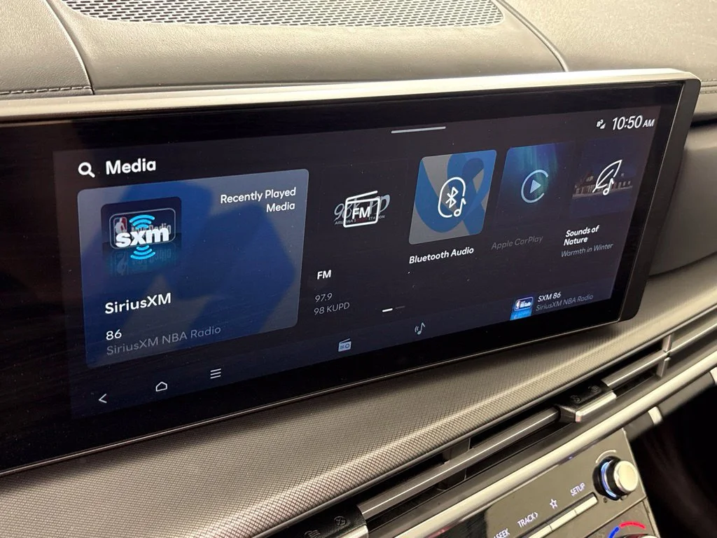 Used 2025 Blue Hyundai SEL image 39