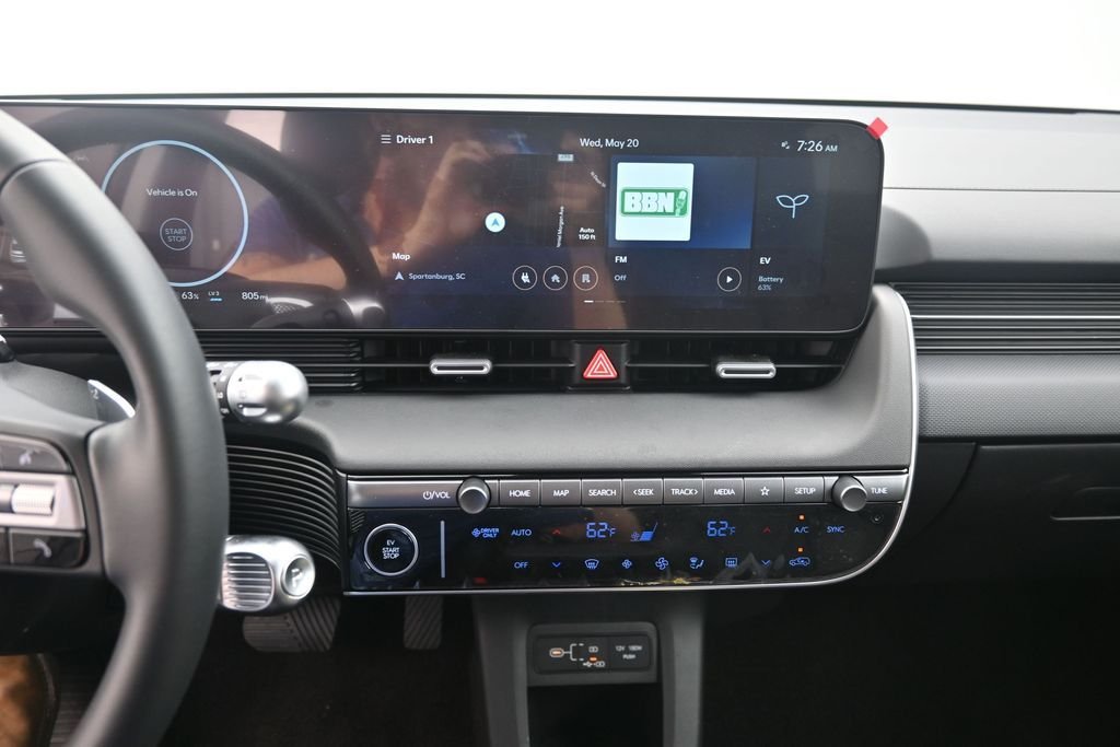 Used 2026 Abyss Black Hyundai SEL image 11