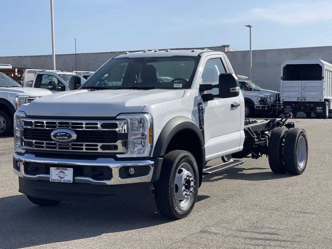New 2026 Oxford White Ford XL image 3