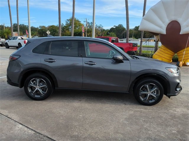2025 Honda HR-V EX-L photo 3