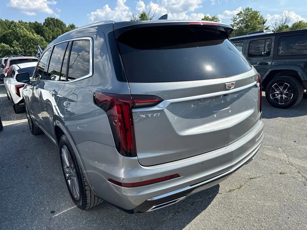 Used 2025 Silver Cadillac Premium Luxury image 6