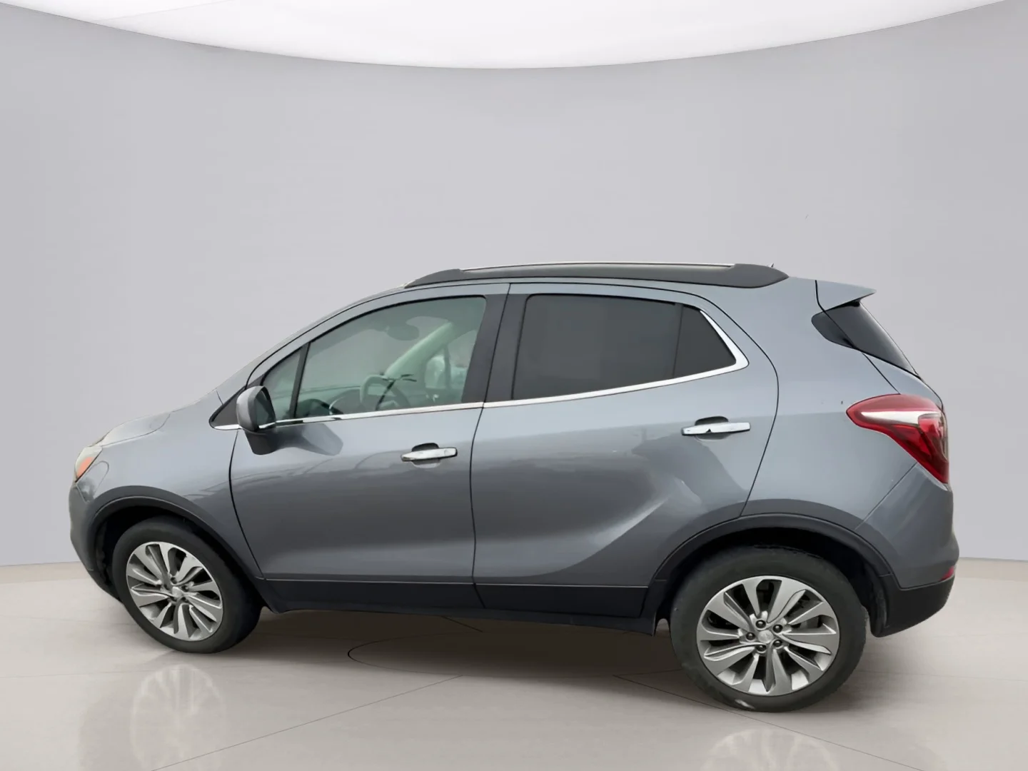 Used 2020 Gray Buick PREFERRED image 5