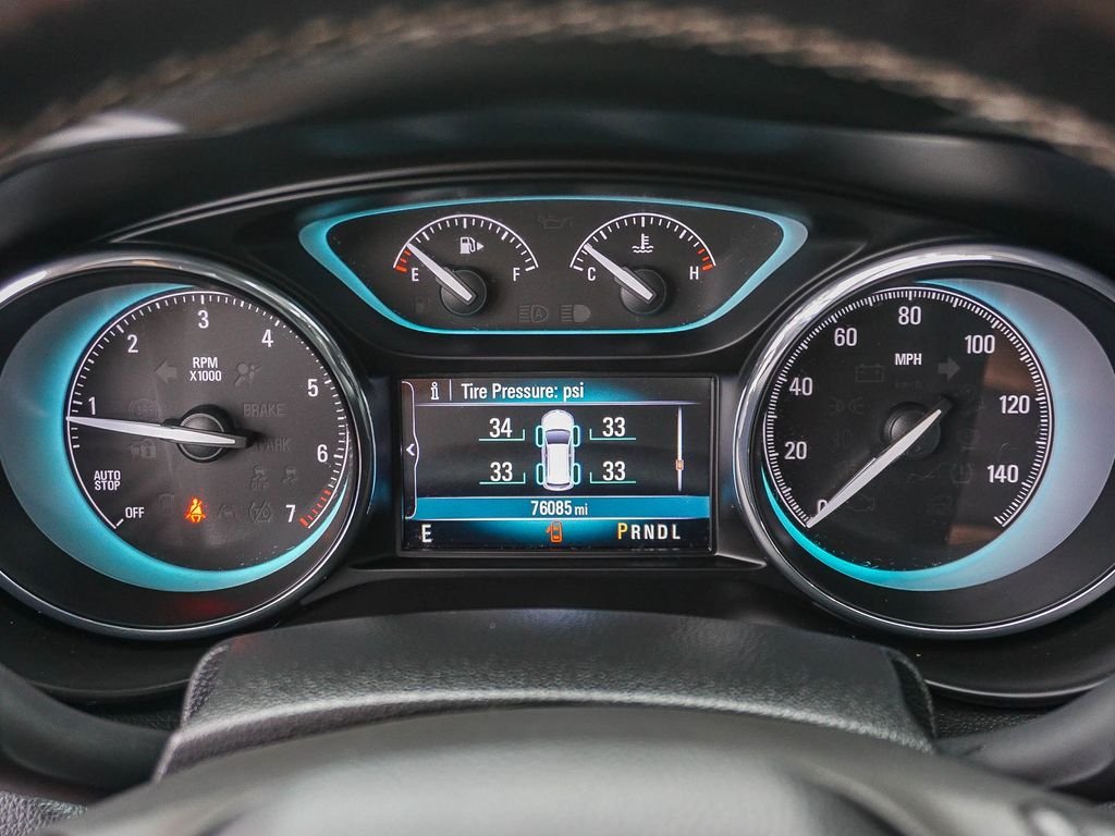 Used 2017 White Buick Essence image 22