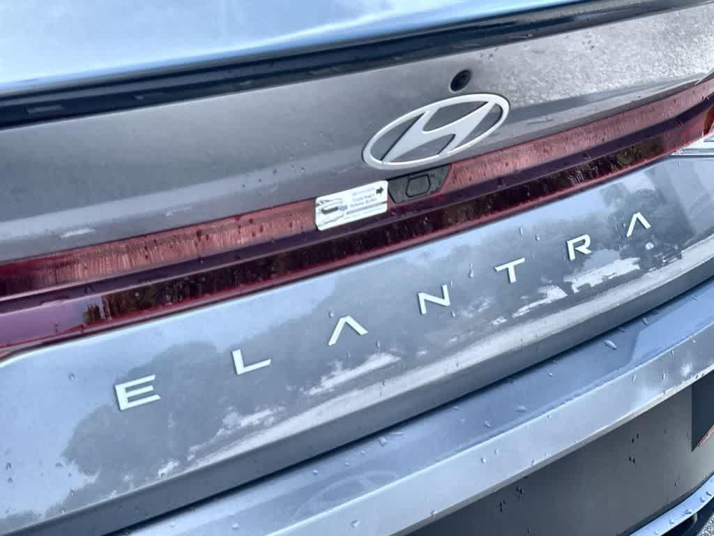 2026 Hyundai Elantra SEL Sport - Photo 10