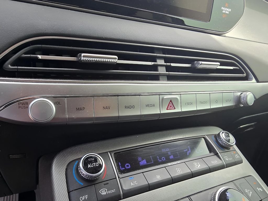 Used 2022 Steel Graphite Hyundai SEL image 18