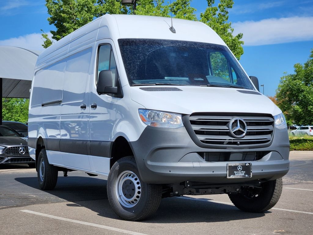 2026 Mercedes-Benz Sprinter 2500 170 WB HO High Roof AWD's photo