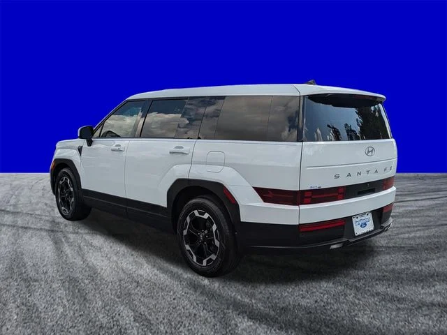 Certified Used 2024 White Hyundai SE image 6