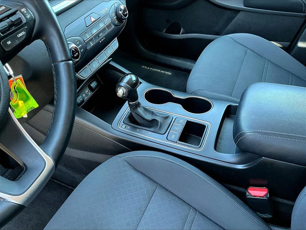Certified Used 2017 Purple Kia LX image 20