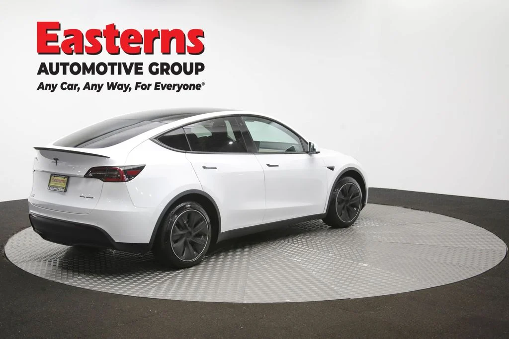 Used 2020 White Tesla Long Range image 36