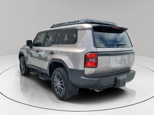 Used 2025 Gray Toyota 1958 image 4