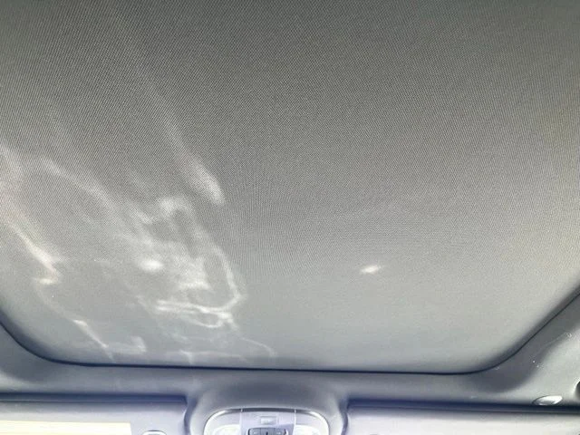 New 2026 Bright White Clear-Coat Exterior Paint Jeep Trailhawk image 25