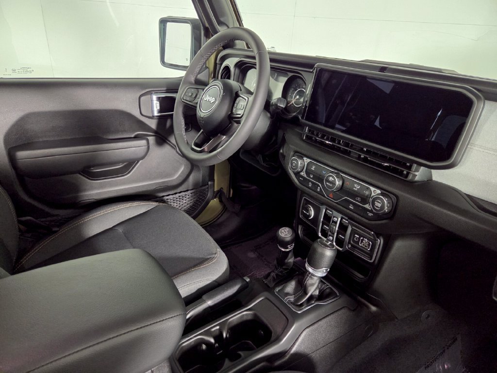 Used 2026 41 Jeep Sport S image 30