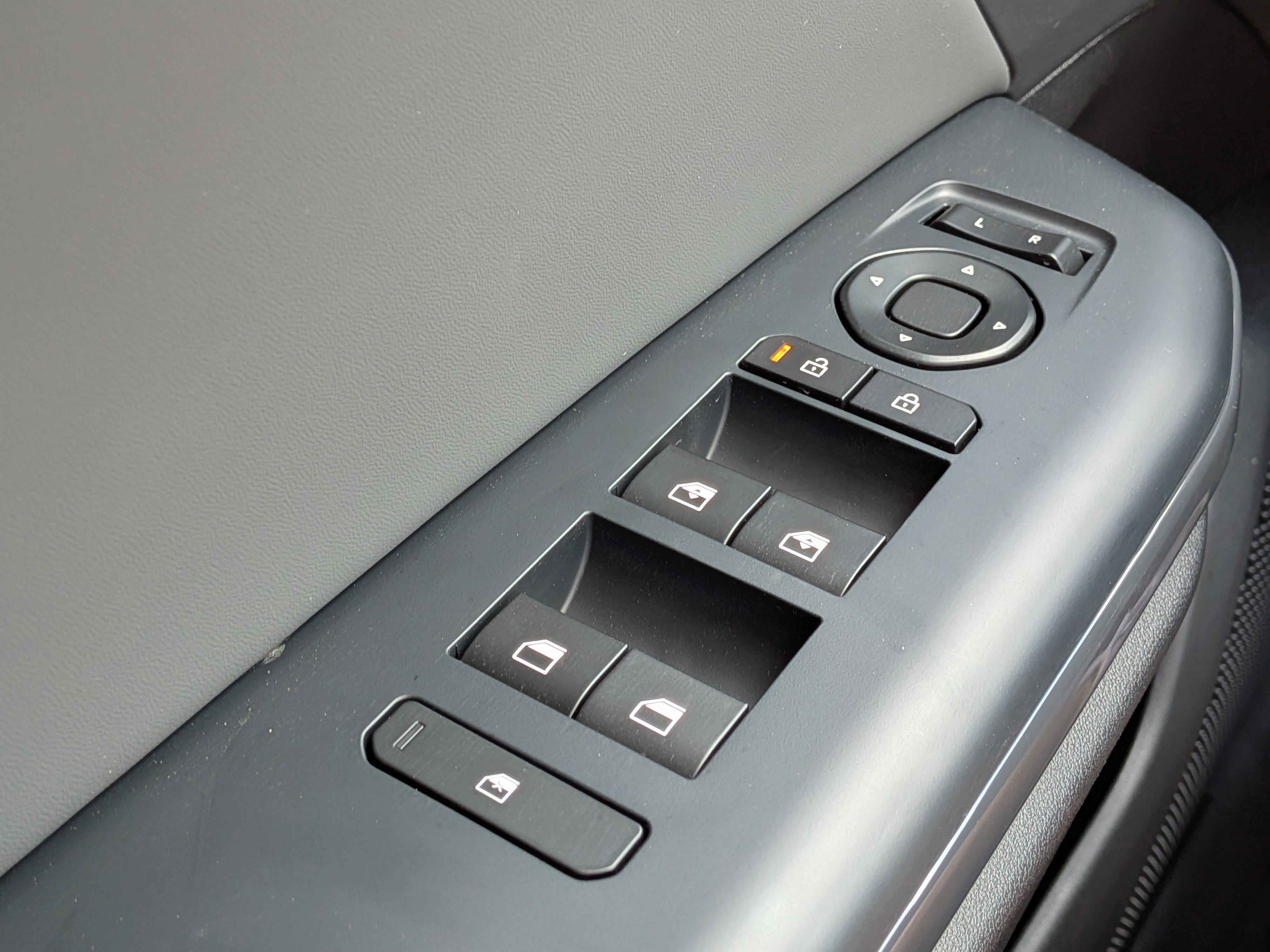 New 2026 Interstellar Gray Kia EX image 22