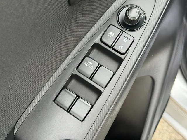 Used 2016 Gray Scion  image 15