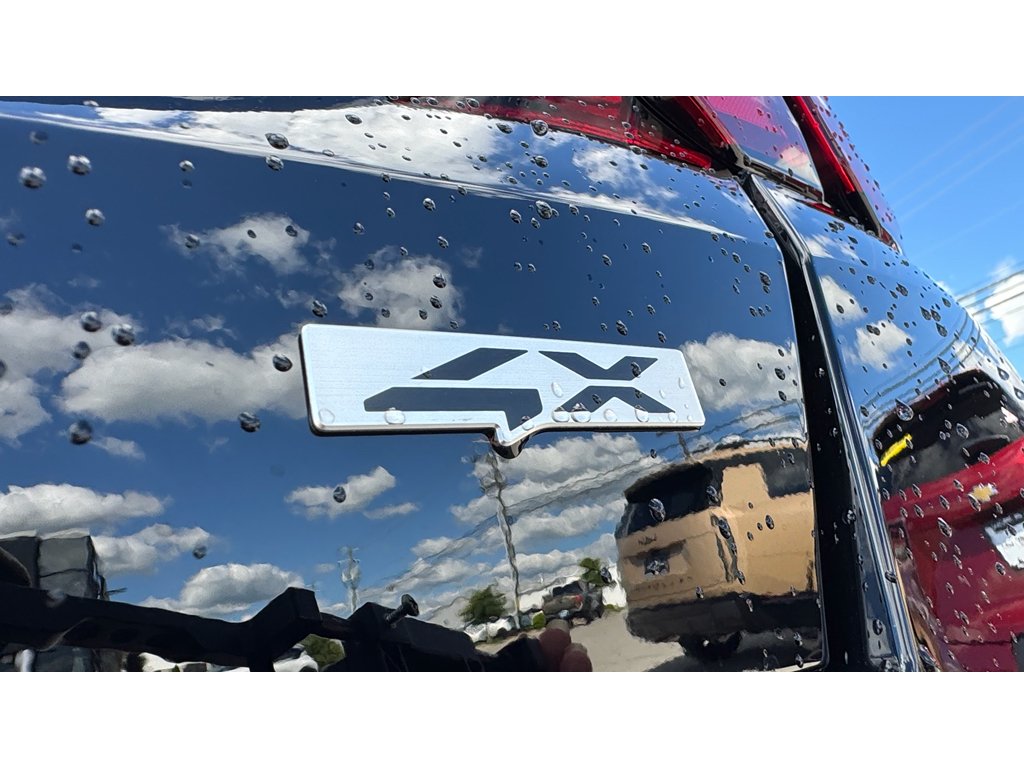 New 2026 Ebony Black Kia S image 7
