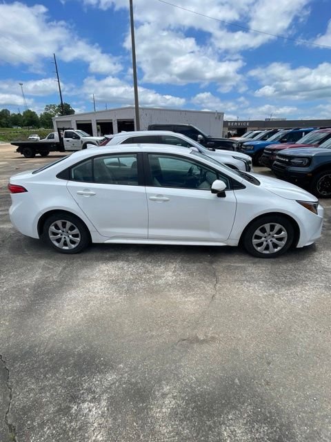 Used 2023 White Toyota LE image 2