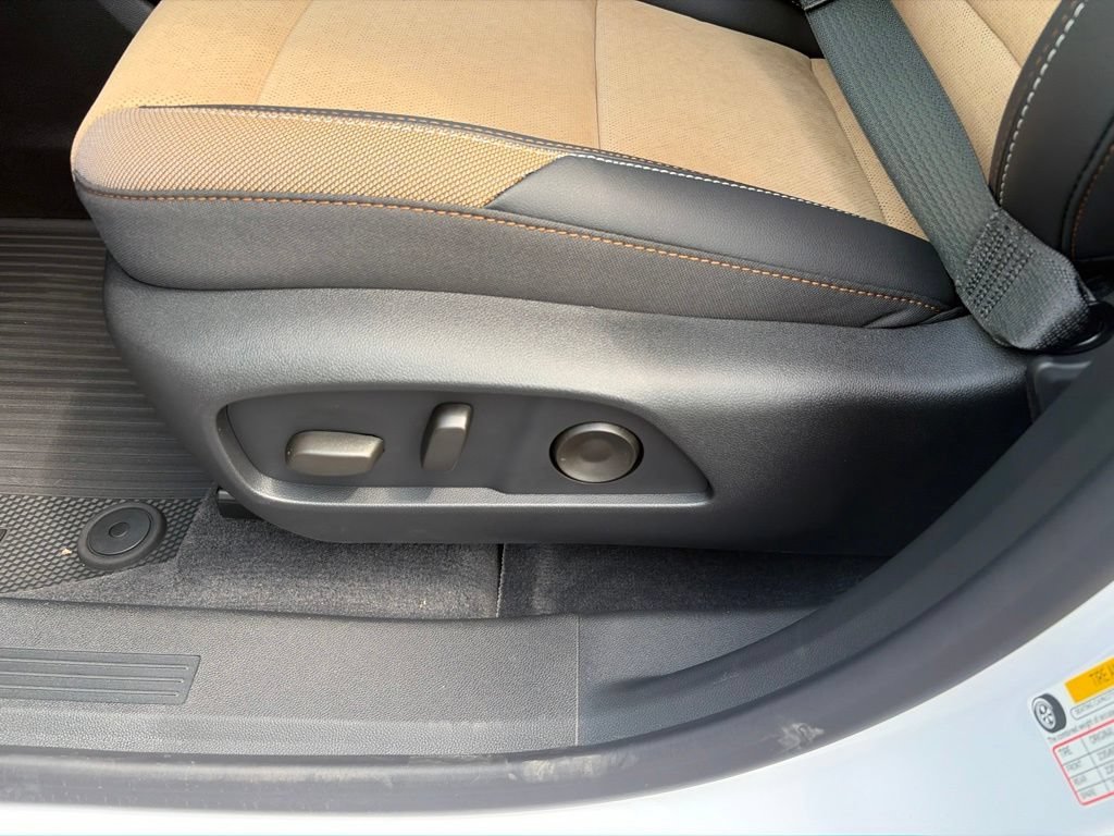 2027 Chevrolet Equinox ACTIV - Photo 13