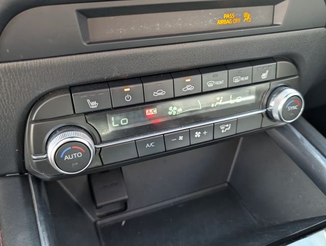 Used 2024 Gray Mazda 2.5 S Carbon Edition image 30