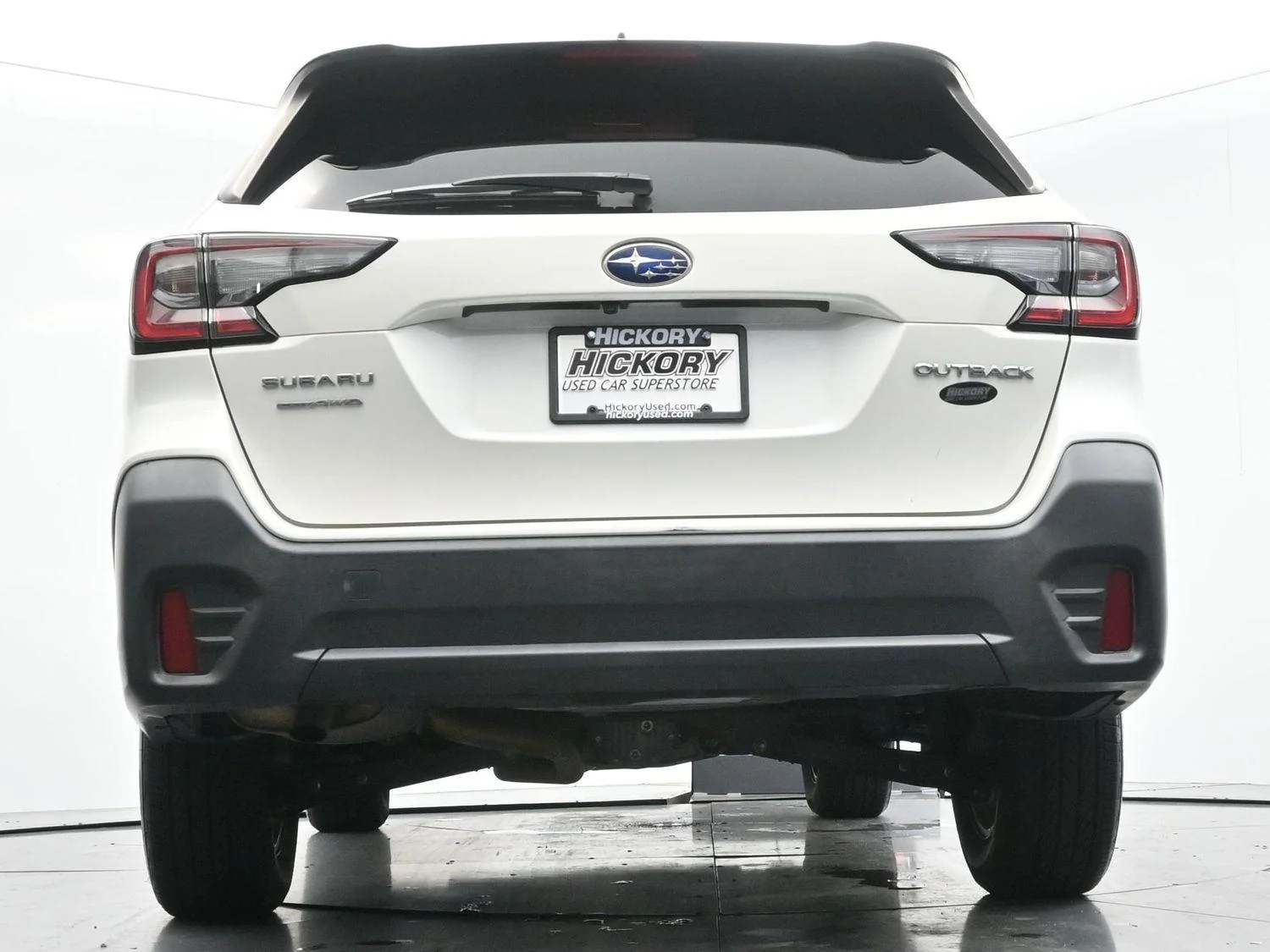 Used 2020 Crystal White Pearl Subaru Premium image 39