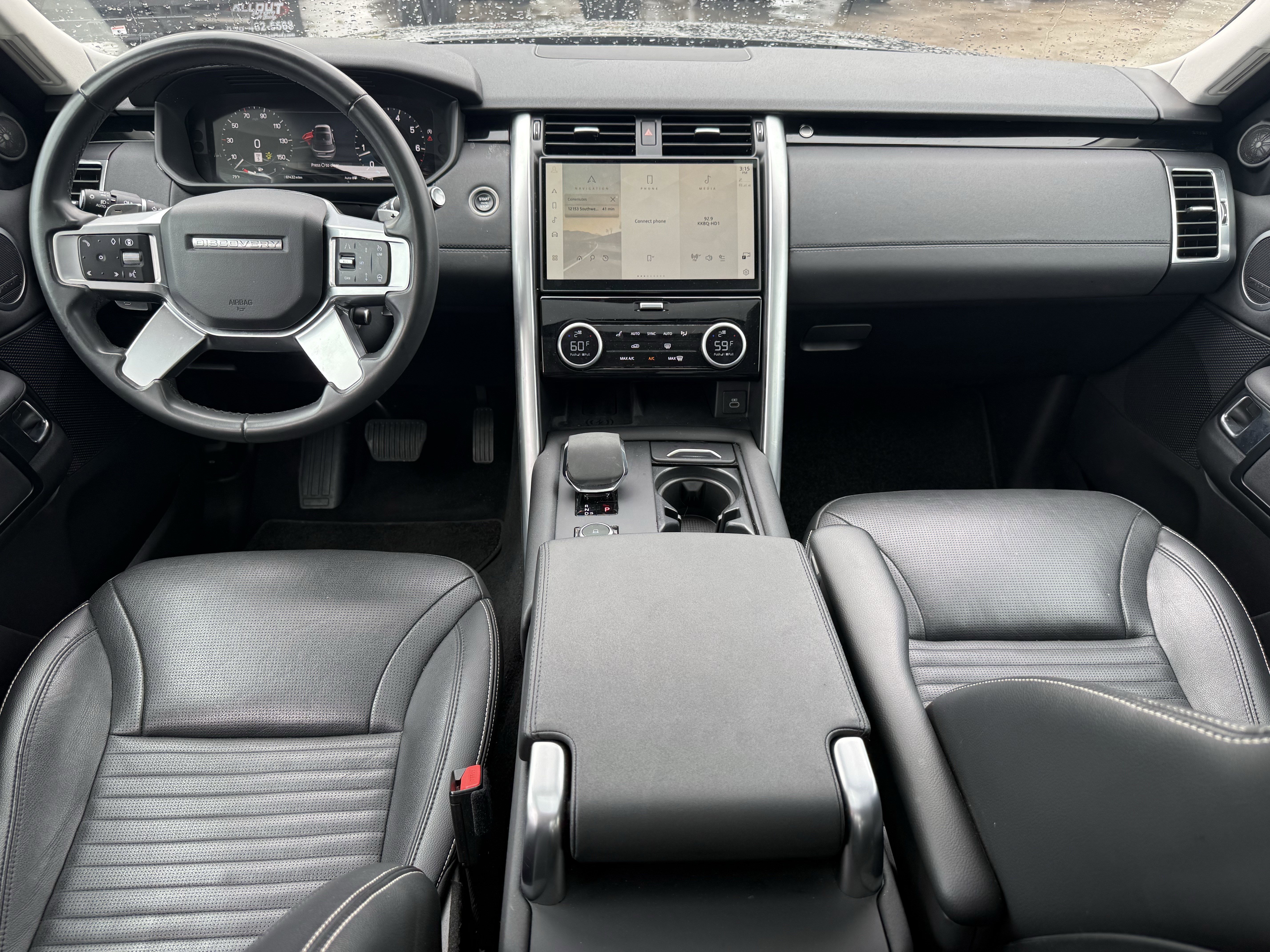 Used 2024 Black Land Rover S image 12