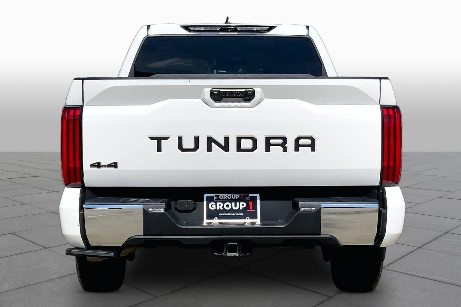 Used 2024 Ice Cap Toyota SR5 image 5