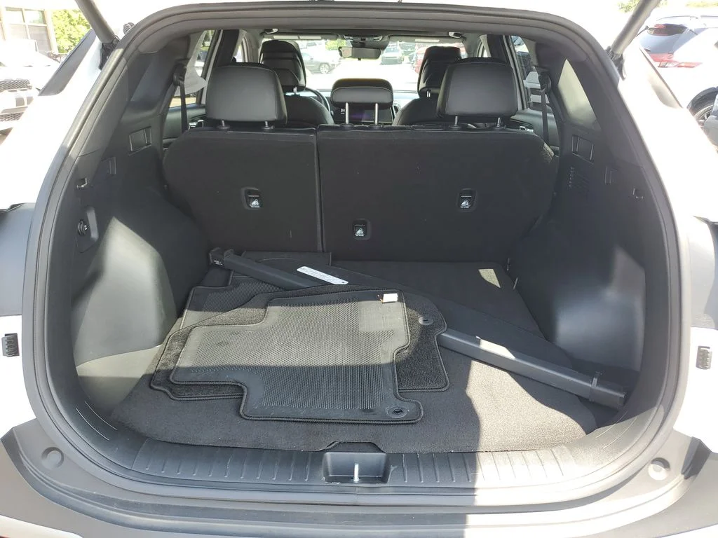 Certified Used 2024 White Kia X-Line image 9