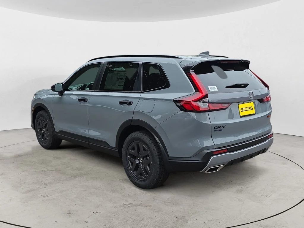 New 2026 Urban Gray Pearl Honda TrailSport image 3